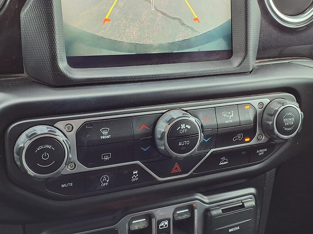 2021 Jeep Wrangler Unlimited Sahara Altitude 4x4