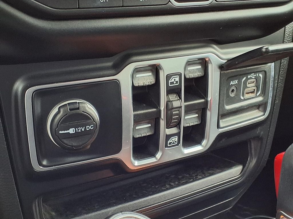 2021 Jeep Wrangler Unlimited Sahara Altitude 4x4
