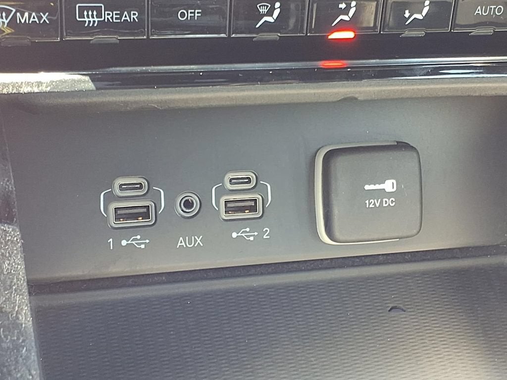 2022 Jeep Grand Cherokee Altitude