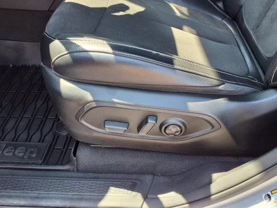 2022 Jeep Grand Cherokee Altitude