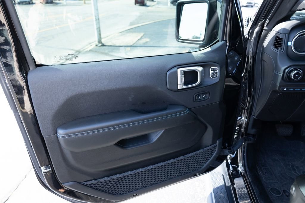 2024 Jeep Wrangler 4xe Summit 4xe