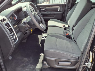 2024 RAM 1500 Classic Warlock Crew Cab 4x4 5'7" Box