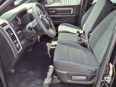 2024 RAM 1500 Classic Warlock Crew Cab 4x4 5'7" Box