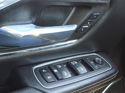 2022 RAM 1500 Laramie Crew Cab 4x4 5'7" Box