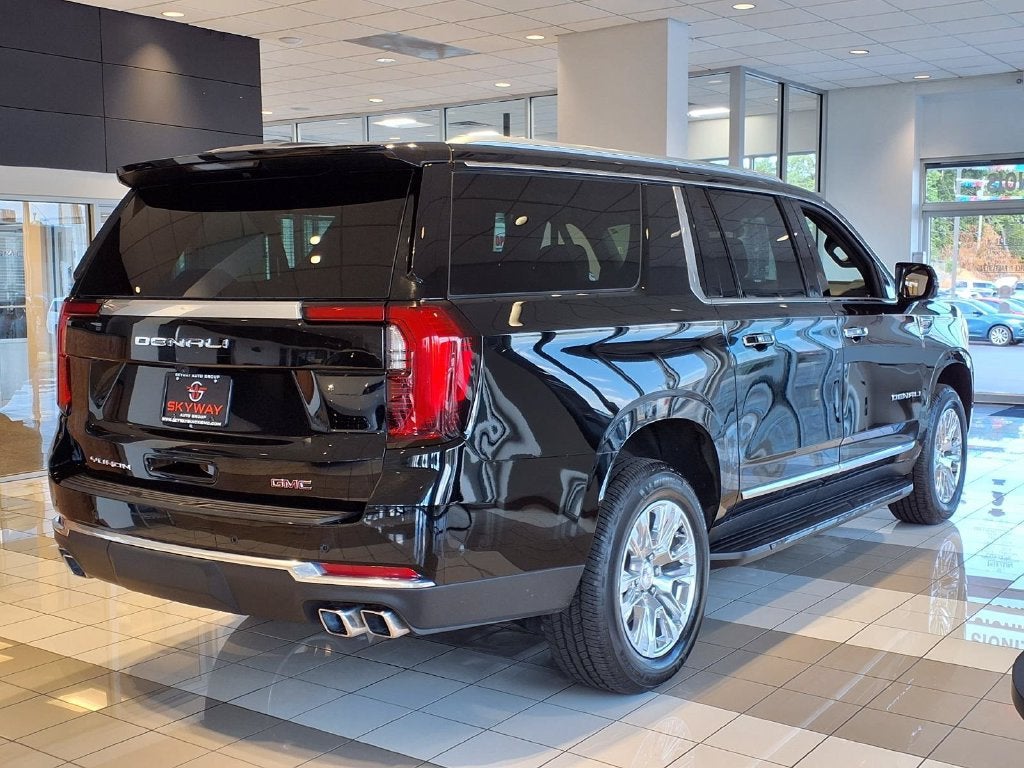 2025 GMC Yukon XL Denali