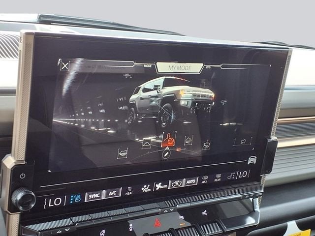 2025 GMC HUMMER EV SUV 3X