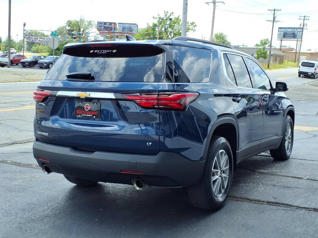 2023 Chevrolet Traverse LT Cloth