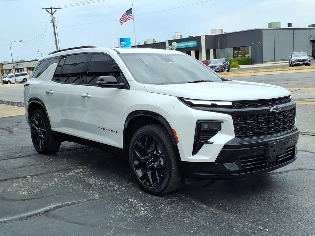 2024 Chevrolet Traverse RS