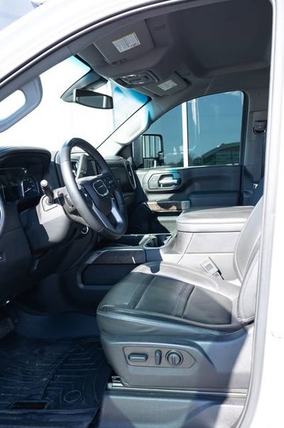 2023 GMC Sierra 2500 HD Denali