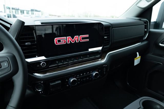 2026 GMC Sierra 3500 HD SLE DRW