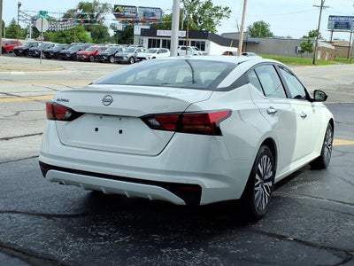 2025 Nissan Altima SV FWD