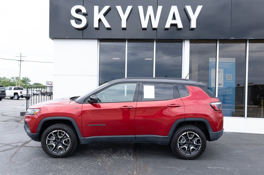 2025 Jeep Compass Trailhawk