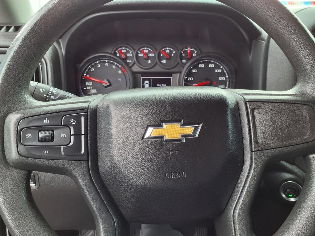 2024 Chevrolet Silverado 1500 Custom