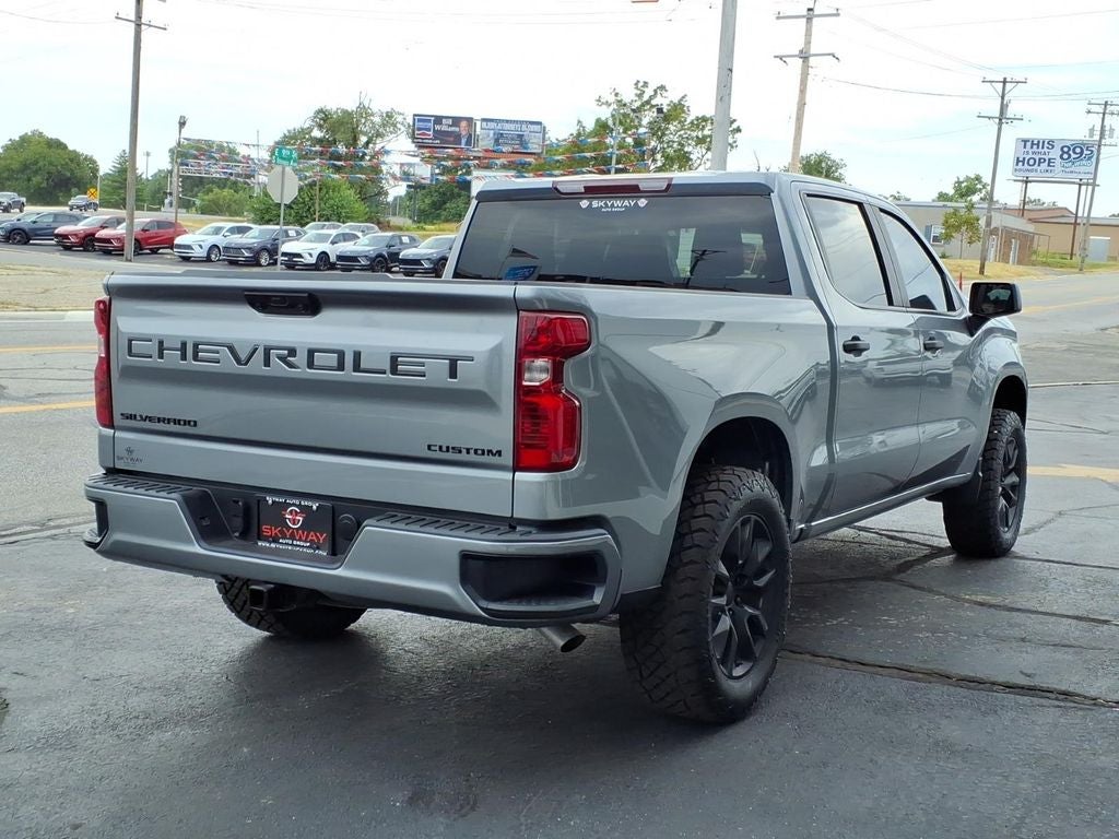 2024 Chevrolet Silverado 1500 Custom