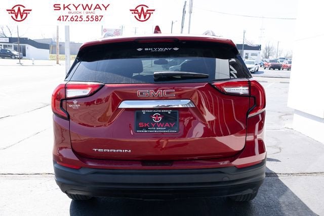 2023 GMC Terrain SLE