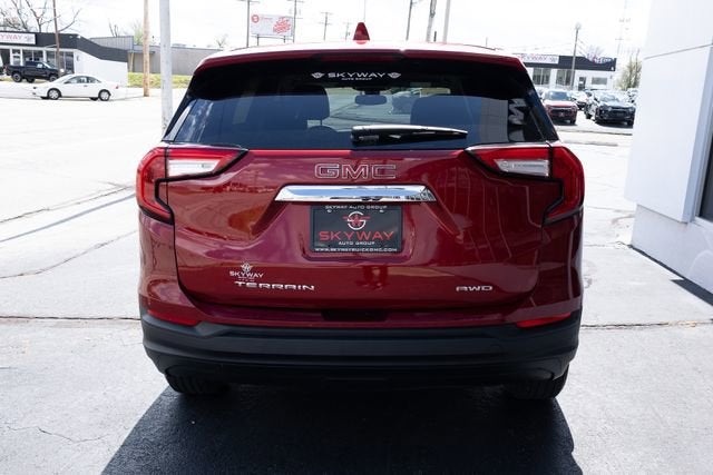 2024 GMC Terrain SLE