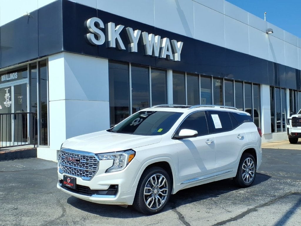 2024 GMC Terrain Denali