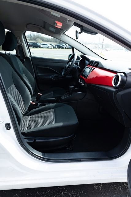 2024 Nissan Versa 1.6 S