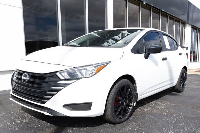 2024 Nissan Versa 1.6 S