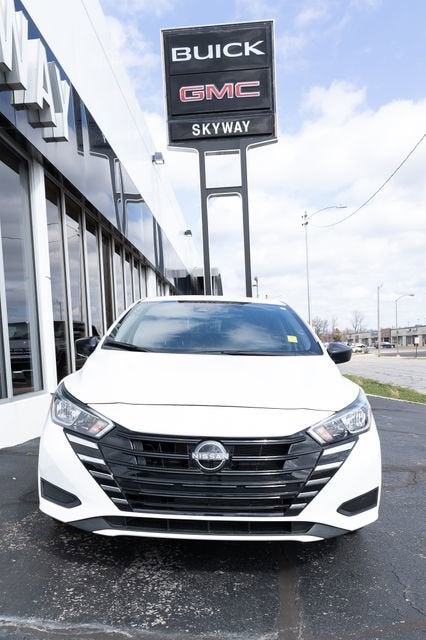 2024 Nissan Versa 1.6 S