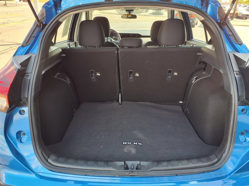 2025 Nissan Kicks Play S