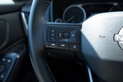 2025 Nissan Rogue SV FWD