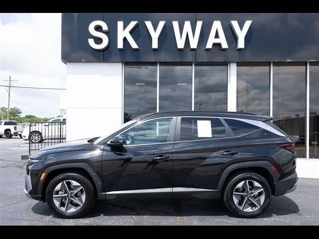 2025 Hyundai Tucson SEL