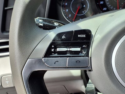 2022 Hyundai Elantra SE