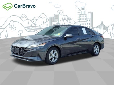 2022 Hyundai Elantra SE