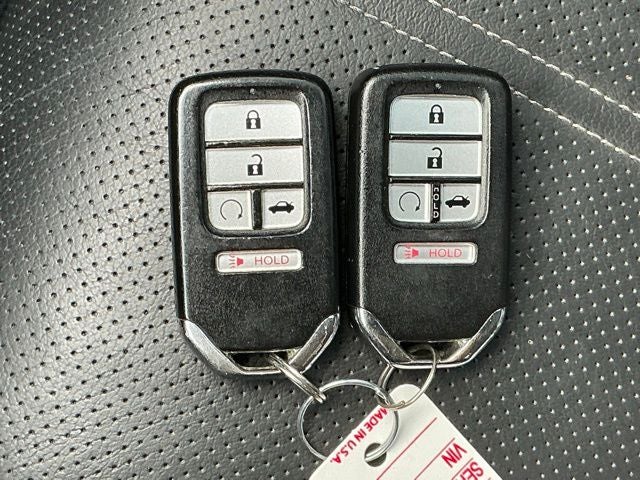 2019 Honda Insight Touring