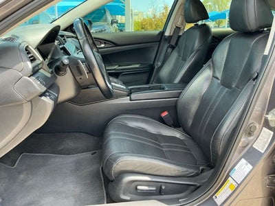 2019 Honda Insight Touring