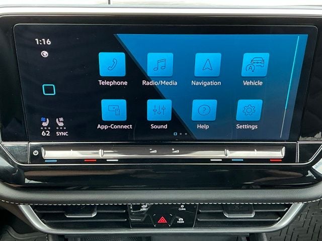 2024 Volkswagen Atlas Cross Sport 2.0T SE