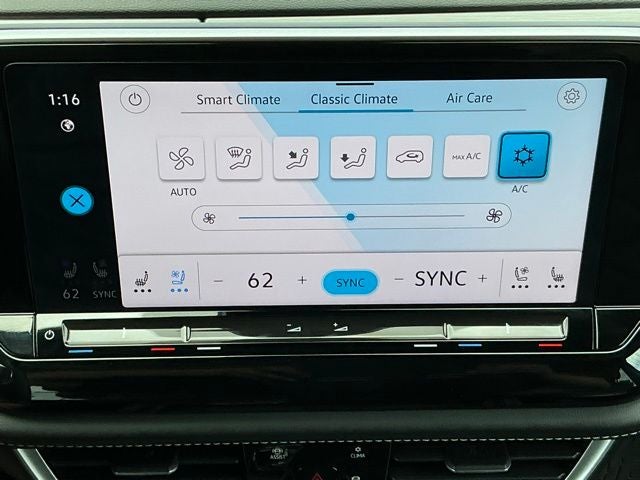 2024 Volkswagen Atlas Cross Sport 2.0T SE