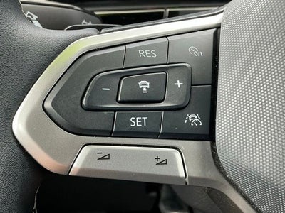 2024 Volkswagen Atlas Cross Sport 2.0T SE