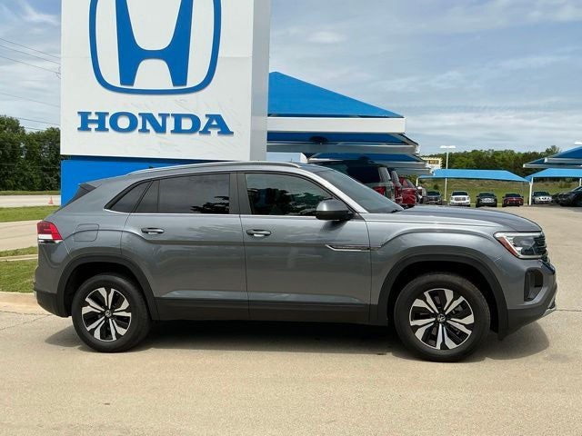 2024 Volkswagen Atlas Cross Sport 2.0T SE