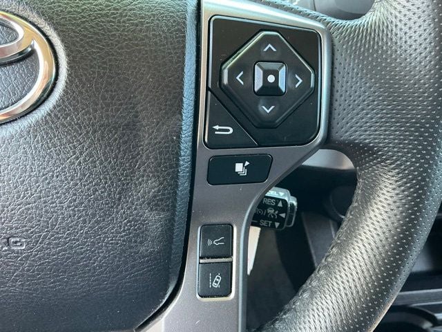 2022 Toyota Tacoma SR5 V6