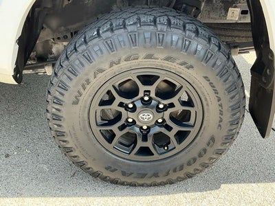 2022 Toyota Tacoma SR5 V6