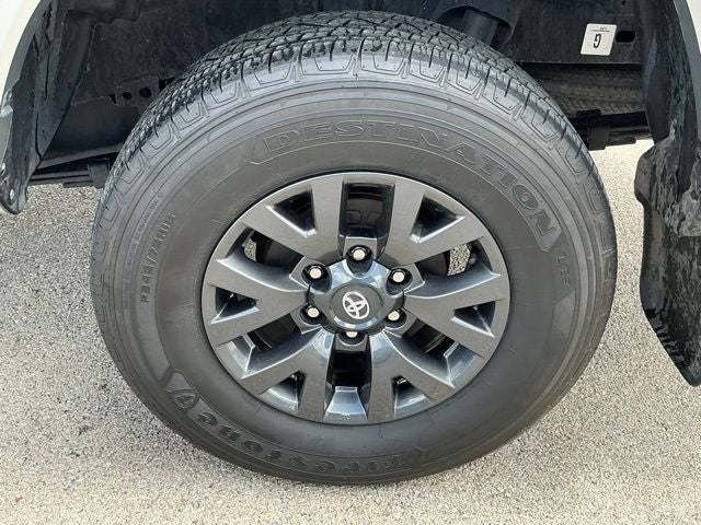 2023 Toyota Tacoma SR5 V6