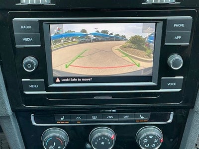 2021 Volkswagen Golf GTI 2.0T S