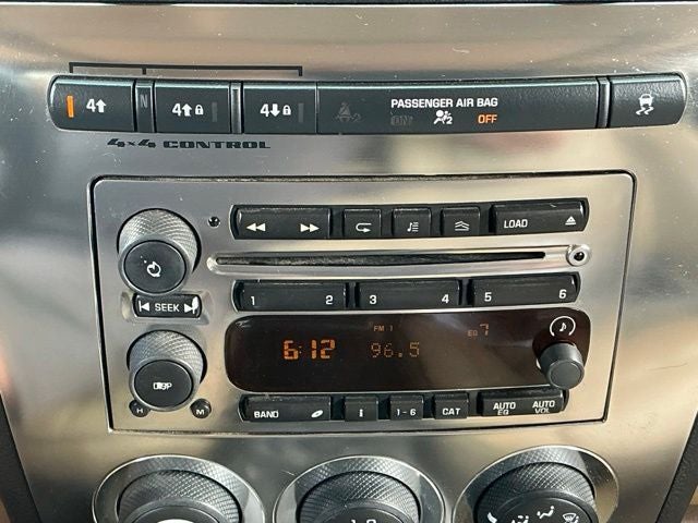 2006 Hummer H3 Base