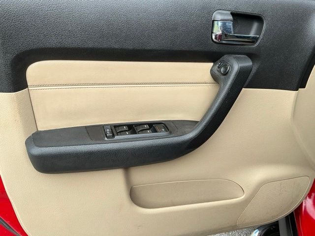 2006 Hummer H3 Base