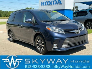2020 Toyota Sienna Limited 7 Passenger