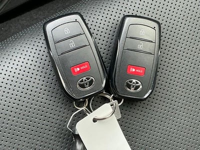 2023 Toyota Prius XLE
