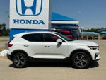 2023 Volvo XC40 B4 Plus Bright Theme