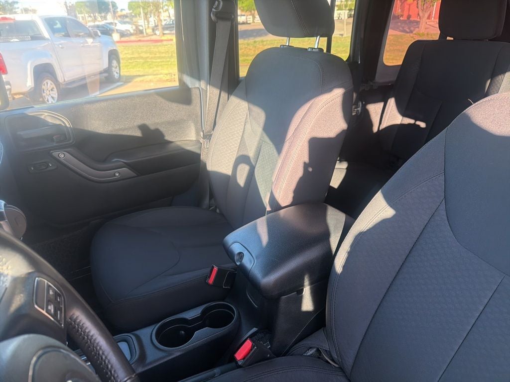 2016 Jeep Wrangler Unlimited Sport