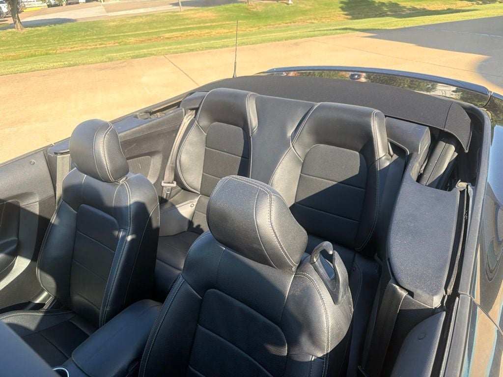 2022 Ford Mustang EcoBoost Premium