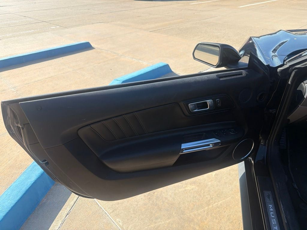 2022 Ford Mustang EcoBoost Premium