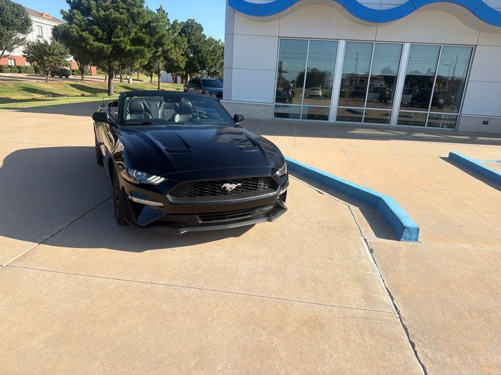 2022 Ford Mustang EcoBoost Premium