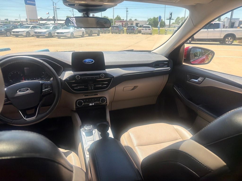 2022 Ford Escape SEL