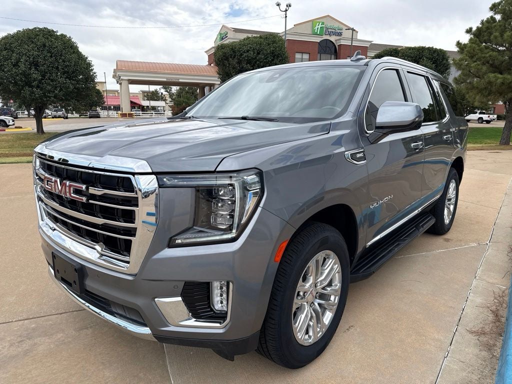 2022 GMC Yukon SLT